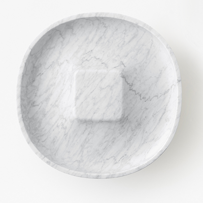 Underbowl L by Nendo in marmo Bianco di Carrara, finitura levigata.